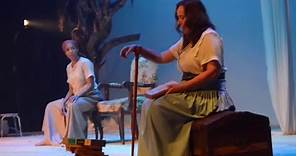 💚🤍🕊. Revive la historia de Manuela Sáenz en este espectacular performance, protagonizado y producido por nuestra increíble @alejaboficial. Una obra que retrata la realidad de ser mujer en tiempos históricos, y como dos personajes en busca de su #Libertad encuentran la irremediable necesidad de permanecer juntos. Recuerda que adquiriendo tu #PasePoderoso tienes acceso a todas las obras del festival y así contribuyes a seguir generando conciencia por medio del arte 🤍💚🕊. UNA NOCHE PARA SIEMPR