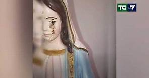 La storia della Madonna di Trevignano che 'lacrima' sangue e la veggente in fuga
