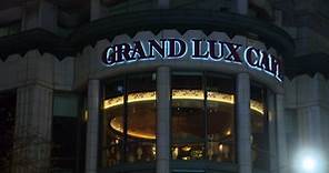Magnificent Mile's Grand Luxe to close