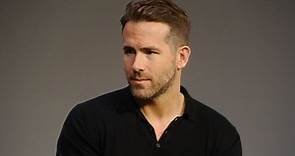 Ryan Reynolds weight, height and age. We know it all!