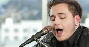 Metro Station's Mason Musso Performs 'I Still Love You'