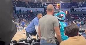 “Don’t disrespect my name. Do you understand me? I don’t give a F**K” Russell Westbrook got into it with a Hornets fan 👀 (🎥 @JeremyGrandiso1/X) | ClutchPoints