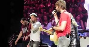 Lady Antebellum Band Intro, W/ Chris Tyrell Drum Solo. Live
