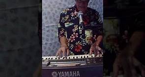 Mario Osuna - Voz & Teclados (Música Versátil), Mazatlán, Sin.