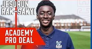 Jesurun Rak-Sakyi Signs His Professional Contract | Crystal Palace