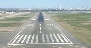 Video of a pilot view of landing at Reagan National Airport