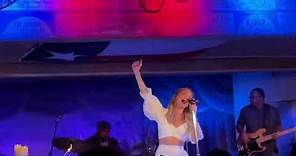 LeAnn Rimes — You Never Even Called Me by My Name | Live at Gruene Hall in Texas (February 2022)