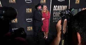 Trisha Yearwood wows alongside Garth Brooks at the ACM Awards