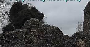 Berhampstead Castle Trailer - Castle ruins with interesting history