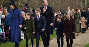 Sarah, Duchess of York, joins royal Christmas church service for first time since early 1990s | UK News | Sky News