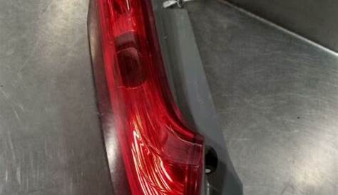 crv tail light replacement