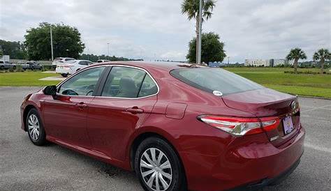 Pre-Owned 2018 Toyota Camry Hybrid LE FWD 4dr Car