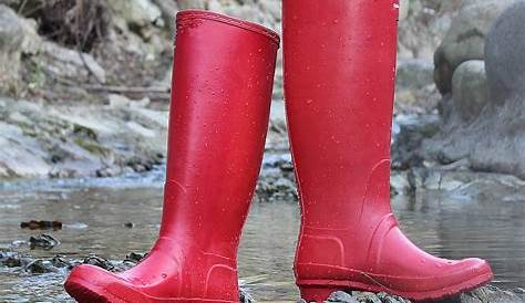easy pull on rubber boots