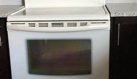 30" used white Frigidaire stove / glass top range for sale in Homestead