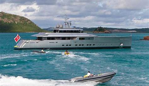 yacht charter south pacific