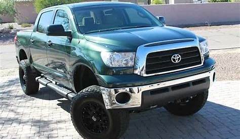 What is the Towing Capacity of a Toyota Tundra?