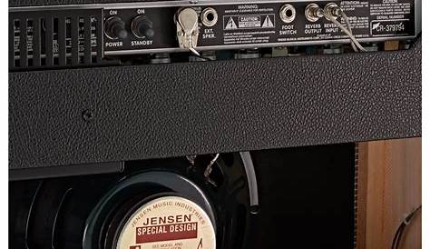 Fender 64 Custom Deluxe Reverb | Gear4music