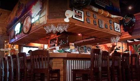 Inside seating - Picture of Texas Roadhouse, West Haven - TripAdvisor
