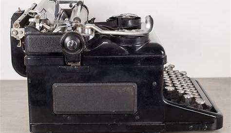 antique royal manual typewriter