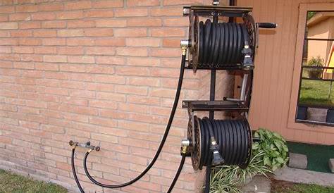 Dual Swiveling Pole Mounted Garden Hose Reels : 10 Steps (with Pictures