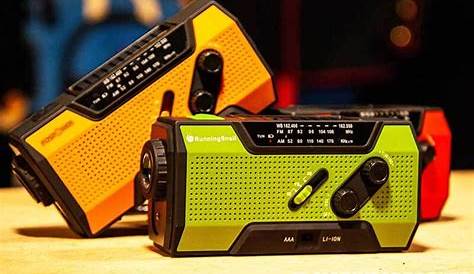 10 Best Emergency Radios in 2020 (Hands-on Tested + Video)