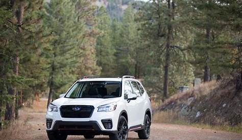 2019 subaru forester white