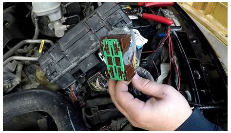 Installing a Dodge fuel pump relay bypass for a faulty TIPM Miami Florida 2018 ⋆ BlueDodge.com