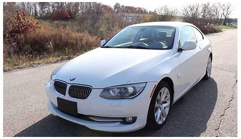 2012 BMW 328i xDrive Coupe. White on Red Leather. NAV GPS. HD Radio