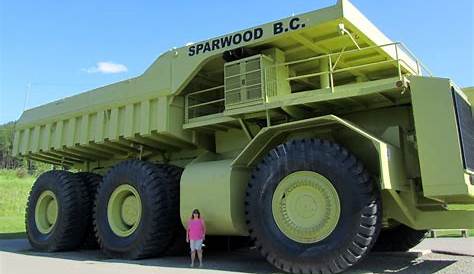Cath In Canada: Biggest dump truck in the world?