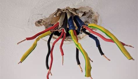 wiring a ceiling light
