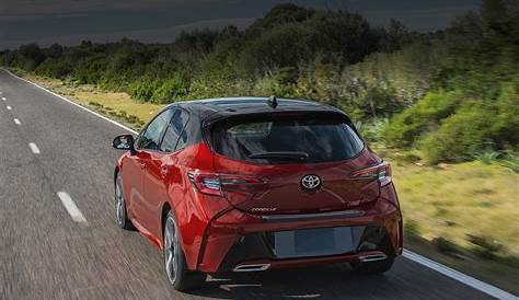 2022 Toyota Corolla Hatchback Features | Toyota Canada