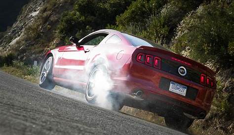 2013 Ford Mustang GT Premium First Test - Motor Trend