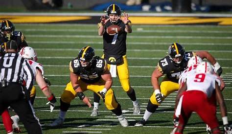 Iowa Hawkeyes: Observations from first 2021 football depth chart