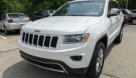 Pre-Owned 2015 Jeep Grand Cherokee Limited in Bright White Clearcoat