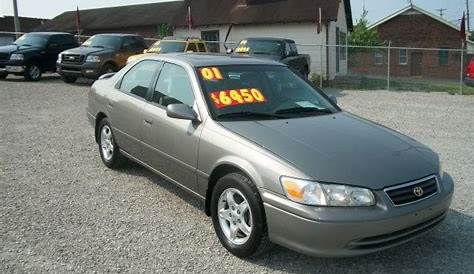 2001 toyota camry le value