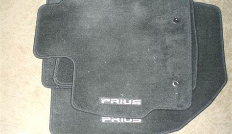 prius floor mats 2013