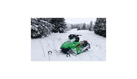 Snowmobile Dimensions: How Long & Wide is a Snowmobile?