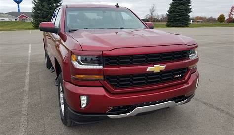 2018 CHEVROLET SILVERADO 1500 DOUBLE CAB 19K MILES SUPER CLEAN - Ready