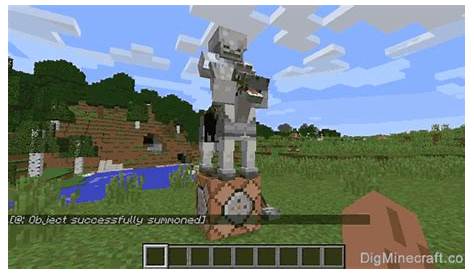 Use Command Block to Summon Iron Skeleton Riding Horse