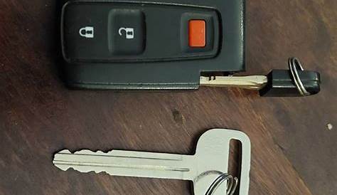 how to unlock prius without key