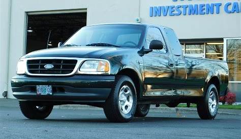 2002 Ford F-150 XL / 2WD / LONG BED / ONLY 86000 MILES / Excel Con