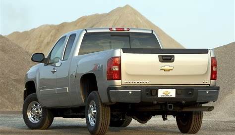 Images of Chevrolet Silverado 2500 HD Z71 Extended Cab 2006–10 (2048x1536)