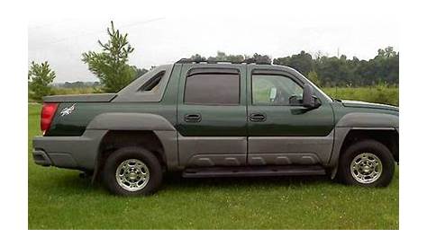For $11,200, This 2002 Chevy Avalanche 2500 Is A Big Block Party
