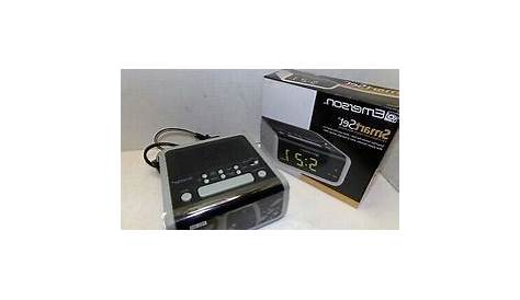NEW Emerson SmartSet Model CKS1702 Alarm Clock Radio