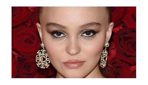 Lily-Rose Depp Lipgloss in 2020 | Lily rose depp, Lily rose melody depp