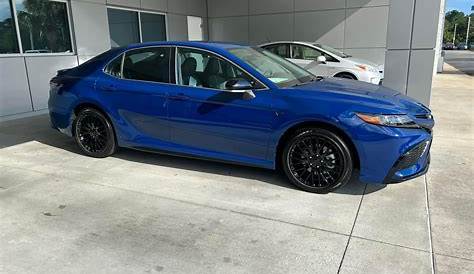 2023 Toyota Camry SE in Reservoir Blue!! : r/Camry