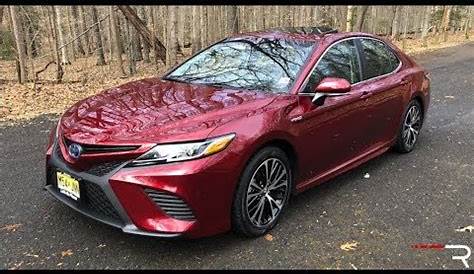 2018 Toyota Camry Hybrid SE – A 52 MPG Daily Driver That's Fun?! - YouTube