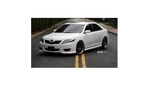 2015 toyota camry with rims white