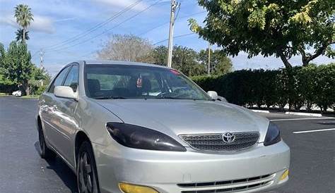 2002 Toyota Camry SE manual/stick shift TRADES welcome EXCELLENT