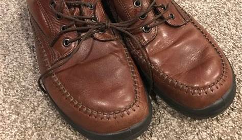 Men's Ecco shoes size 44 Good condition men's size 44 or fits like a 10/10.5 according to their